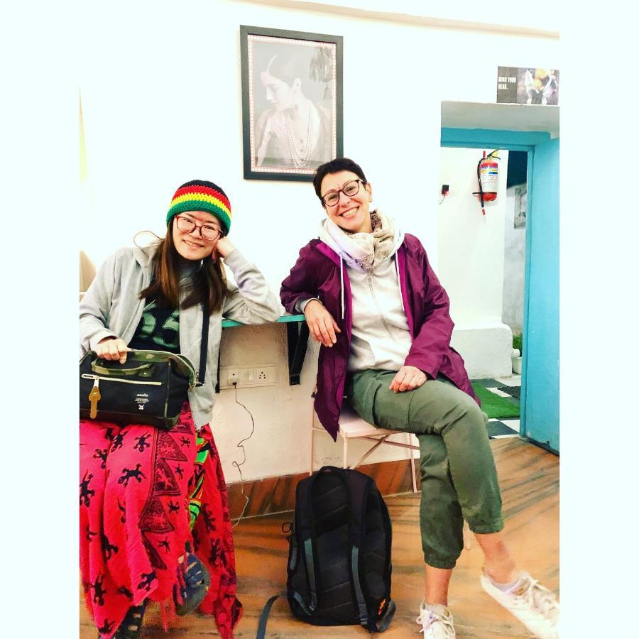 Gypsy Child Lake Hostel ウダイプル エクステリア 写真