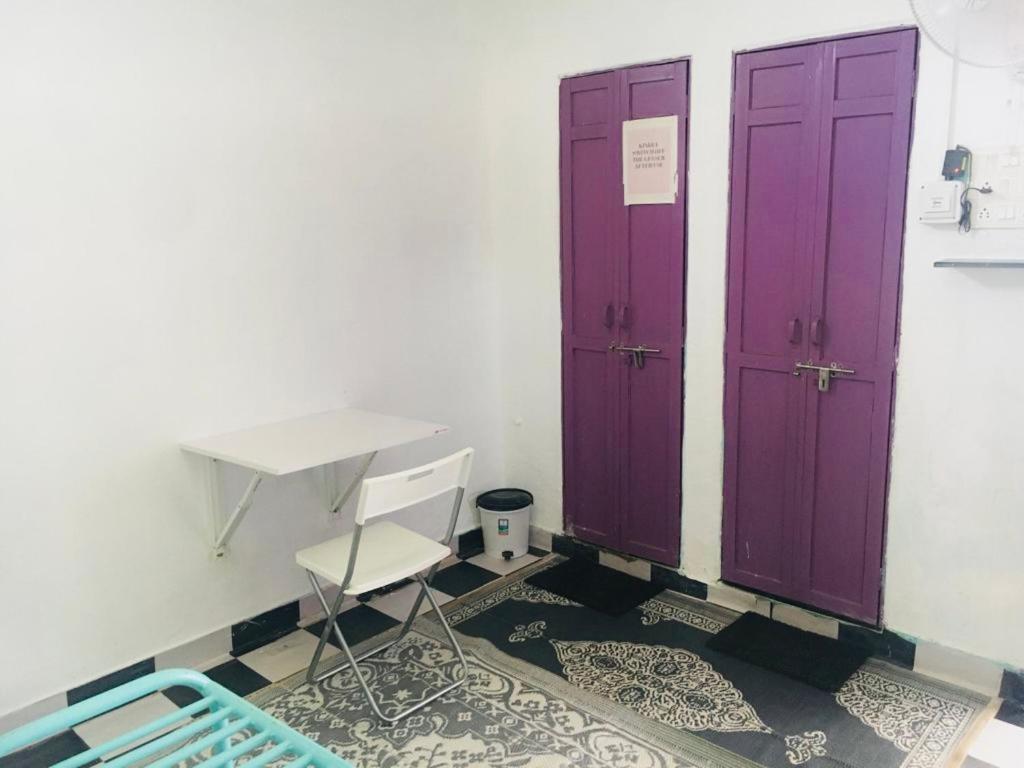 Gypsy Child Lake Hostel ウダイプル エクステリア 写真