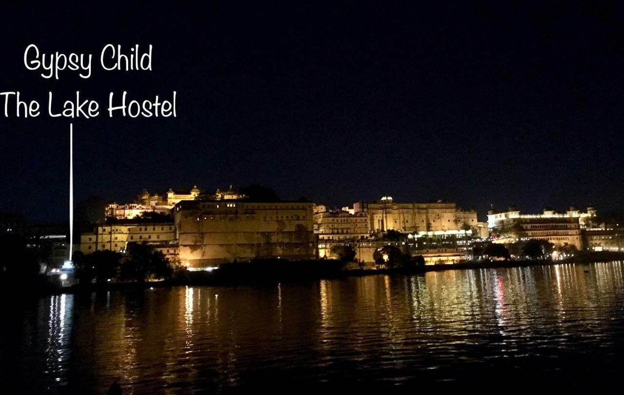 Gypsy Child Lake Hostel ウダイプル エクステリア 写真